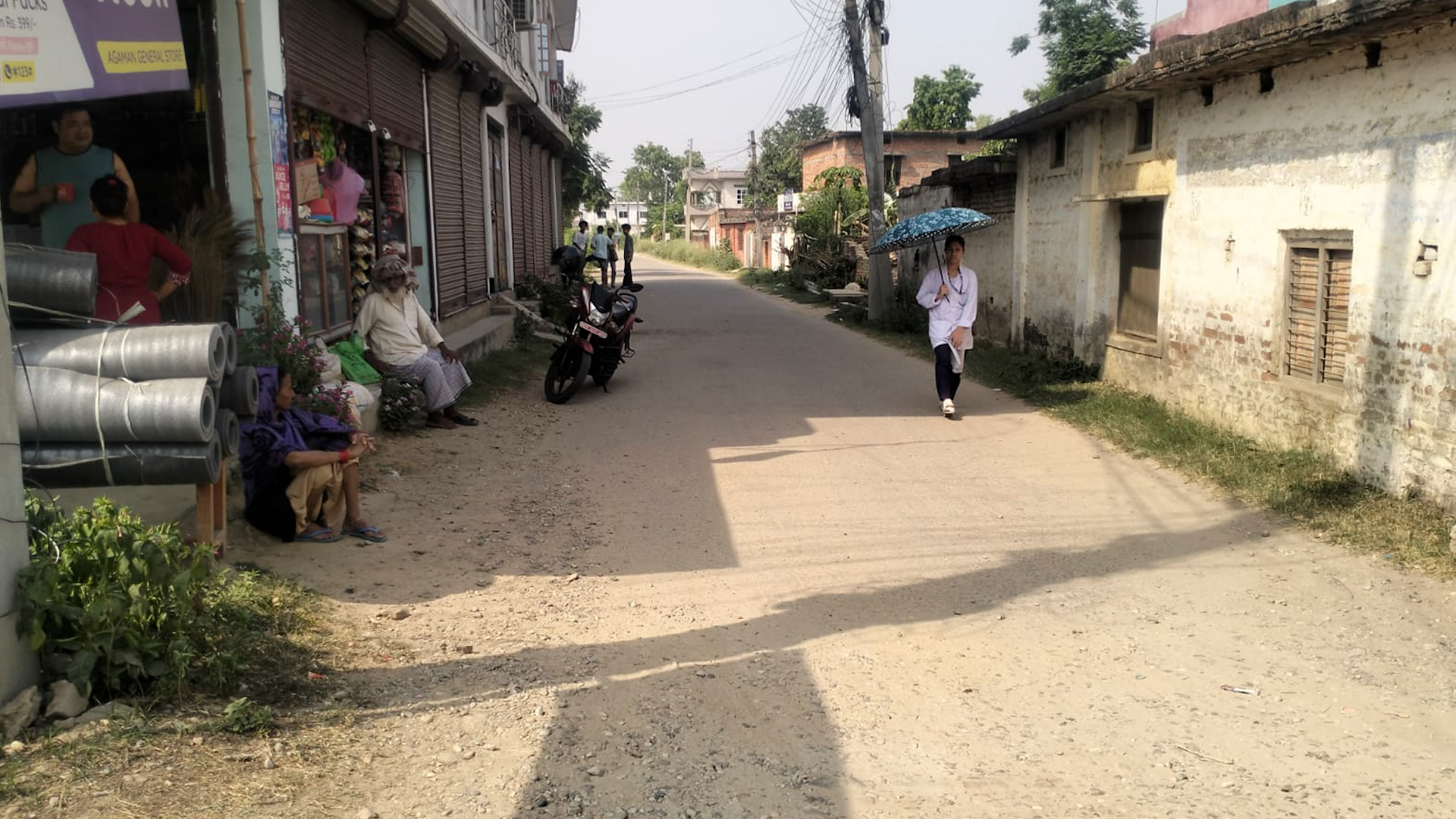 गर्मीले अस्तव्यस्त पश्चिम तराई