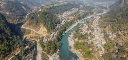 जलाशययुक्त आयोजना अगाडि नबढेकामा महालेखापरीक्षकको कार्यालयको प्रश्न