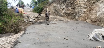 खाँडादेवी मन्दिर जाने सडकको स्तरोन्नति हुँदै, धार्मिक पर्यटन प्रवर्धनमा सहयोग पुग्ने