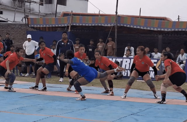 महिला राष्ट्रिय कबड्डी प्रतियोगिताः नेपाल प्रहरी र सशस्त्र प्रहरी आमनेसामने महिला राष्ट्रिय कबड्डी प्रतियोगिताः नेपाल प्रहरी र सशस्त्र प्रहरी आमनेसामने
