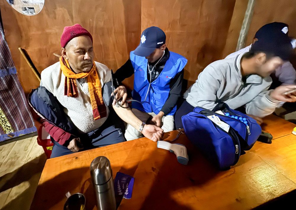 विश्व रेडक्रस दिवसः सोलुखुम्बुमा जीवनरक्षक भूमिकामा रेडक्रस