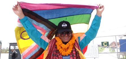 सगरमाथा आरोहण गर्ने पहिलो ट्रान्स महिला निलम पौडेल काठमाडौं फर्किन्