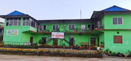 कार्यचाप र भौगोलिक चुनौतीका कारण रोङ गाउँपालिकामा आइतबार पनि सेवा प्रवाह