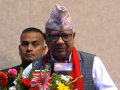 जनताको वासस्थान र रोजगारीको अधिकार खोसिँदै गएको छ : माधव नेपाल