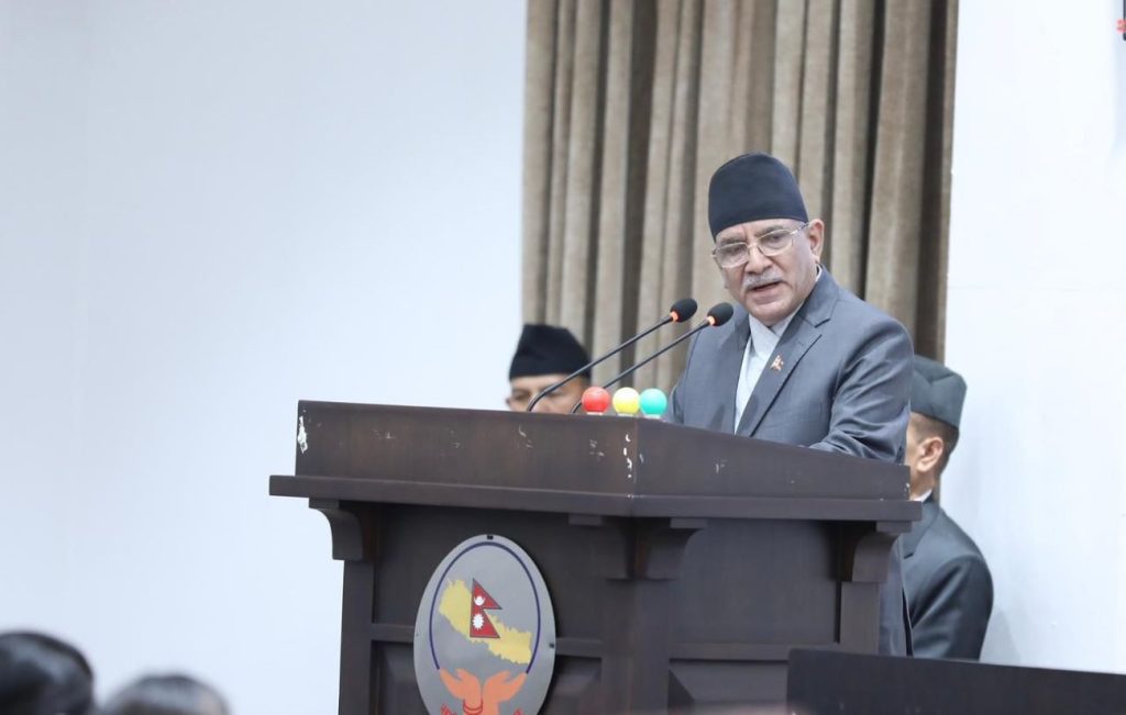 प्रचण्डको प्रश्न : बन्दूकले ढोका नखोलिदिएको भए कसरी मन्त्री बन्नुहुन्थ्यो ?