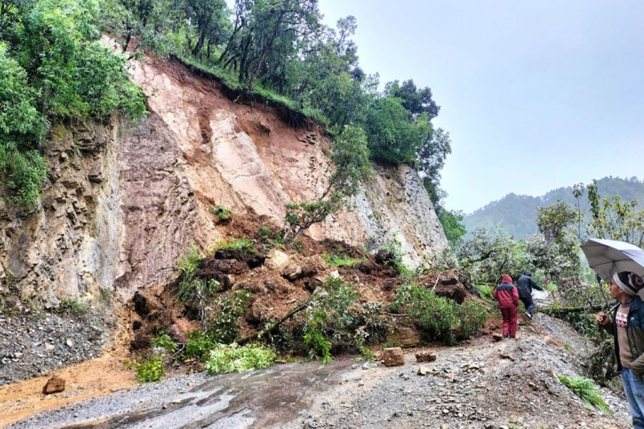 Landslide blocks major highways and road sections   