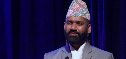 हिमाल चढ्नु भनेको आत्माको यात्रा हो : मन्त्री पौडेल