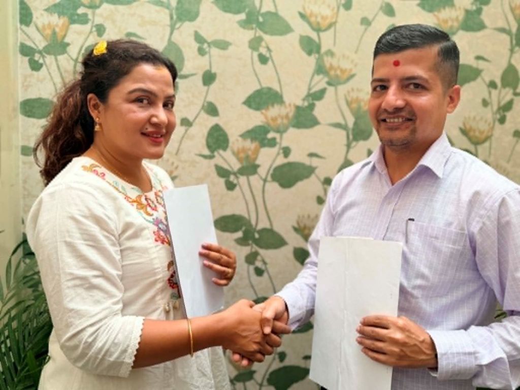 मेदान्त आयुर्वेद अस्पतालको ब्रान्ड एम्बास्डरमा अभिनेत्री रेखा थापा