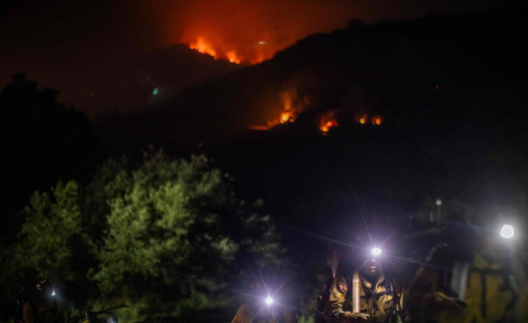 सिमी भ्यालीमा डढेलोको कहर, हजारौँ विस्थापित हुने जोखिम