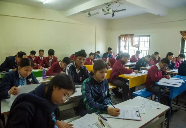 स्वदेशमै उच्च शिक्षा अध्ययन गर्ने विद्यार्थी बढे स्वदेशमै उच्च शिक्षा अध्ययन गर्ने विद्यार्थी बढे