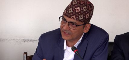 विकास, आर्थिक मामिला तथा सुशासन समितिको बैठकमा बजेट तर्जुमाका सम्बन्धमा मन्त्रालयहरुसँग छलफल