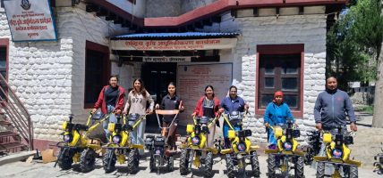मुस्ताङका किसानलाई अनुदानमा हाते ट्याक्टर