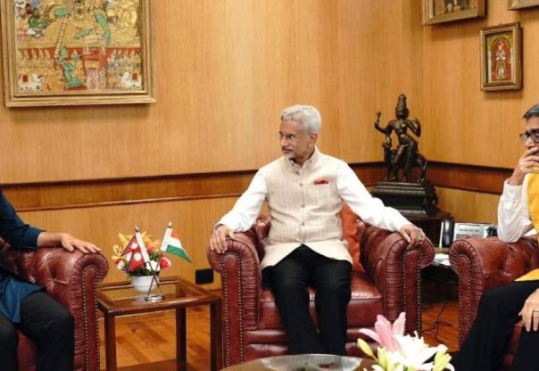 सभापति लामिछाने र भारतीय विदेशमन्त्री जयशङ्करबीच भेटवार्ता सभापति लामिछाने र भारतीय विदेशमन्त्री जयशङ्करबीच भेटवार्ता