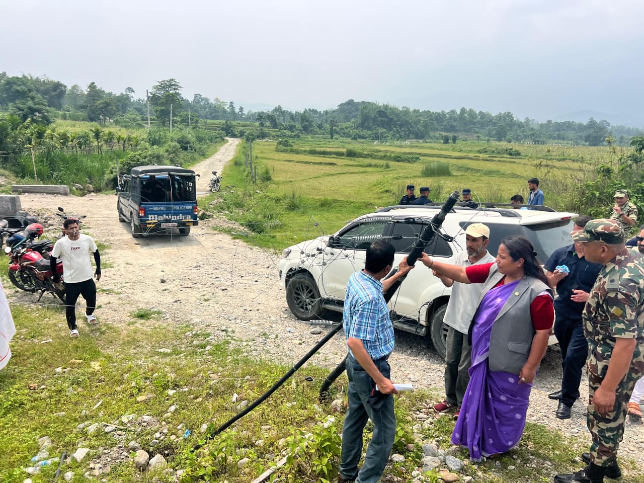 मन्त्री चौधरीद्वारा झापाको बाहुनडाँगीमा स्थलगत निरीक्षण