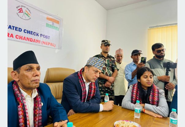 सभामुख र अध्यक्षद्वारा निर्माणाधीन दोधारा चादँनी सुक्खा बन्दरगाह अवलोकन