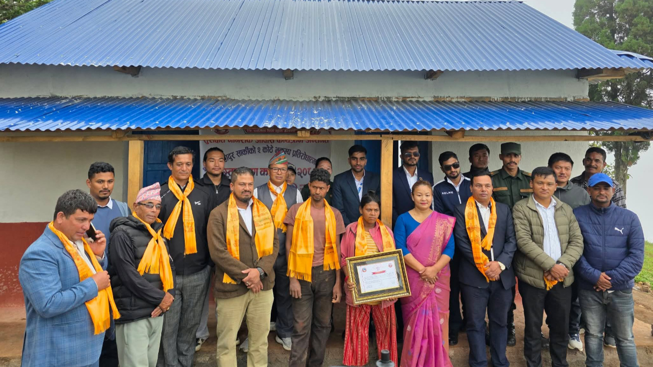 विपन्नलाई भूकम्प प्रतिरोधी नयाँ घर