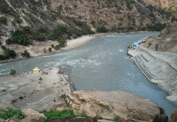 प्राकृतिक र धार्मिक महत्व बोकेको दोमुख अझै पूर्वाधारविहीन प्राकृतिक र धार्मिक महत्व बोकेको दोमुख अझै पूर्वाधारविहीन