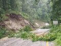 पहिरोले मेची राजमार्गको राजदुवाली खण्ड अवरुद्ध