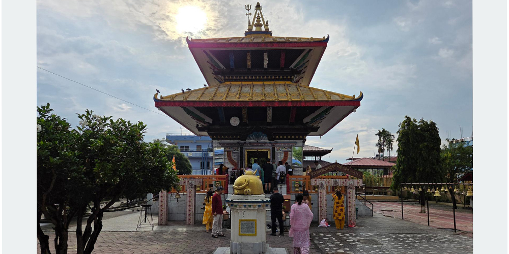 धार्मिक पर्यटनको गन्तव्य बन्दै भुवनेश्वर महादेव मन्दिर
