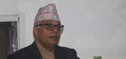 सार्वजनिक सेवा प्रवाहलाई प्रभावकारी बनाउन मुख्यसचिव अर्यालको निर्देशन
