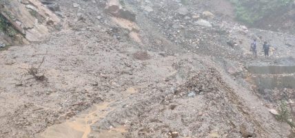 पहिराले दार्चुला–गोकुलेश्वर सडकखण्ड अवरुद्ध