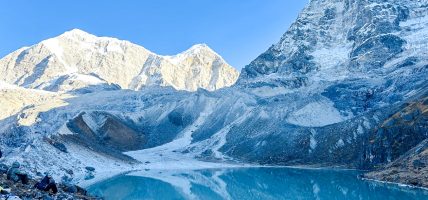 सोलुखुम्बुको धार्मिक तथा पर्यटकीय गन्तव्य दूधकुण्ड