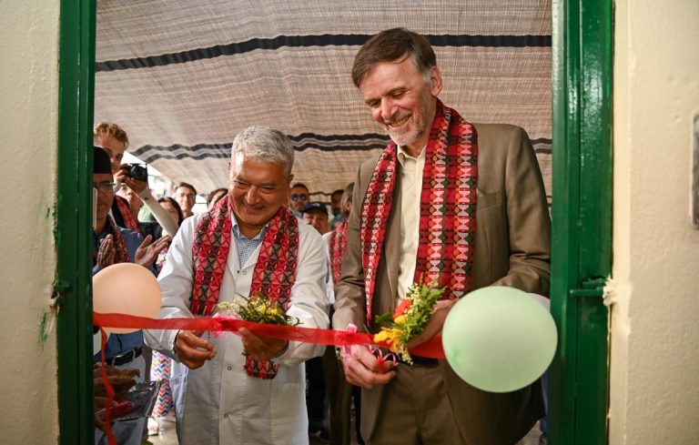 जर्मन सहयोगमा धुलिखेलमा स्वास्थ्य, खानेपानी र सौर्य ऊर्जा परियोजना
