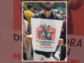 भारतमा कक्रोच जनता पार्टीको प्रदर्शन, शिक्षामन्त्री धर्मेन्द्र प्रधानको राजीनामा माग