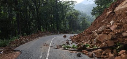 पहिराले कान्ति लोकपथ अवरुद्ध