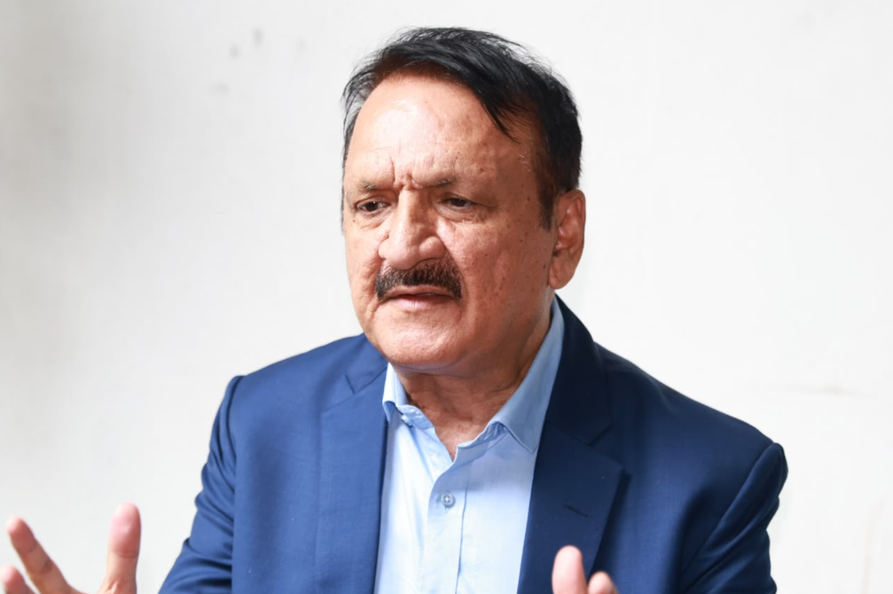 कांग्रेसको मुख्य चुनौती पार्टी एकता र जनाधार पुनस्र्थापना हो : डा.महत