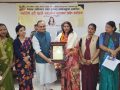 मधेश प्रदेशकी महिला सांसद ‘विद्रोही’ लाई कर्मयोगी बद्री पहाडी समाजसेवी पुरस्कार प्रदान मधेश प्रदेशकी महिला सांसद ‘विद्रोही’ लाई कर्मयोगी बद्री पहाडी समाजसेवी पुरस्कार प्रदान
