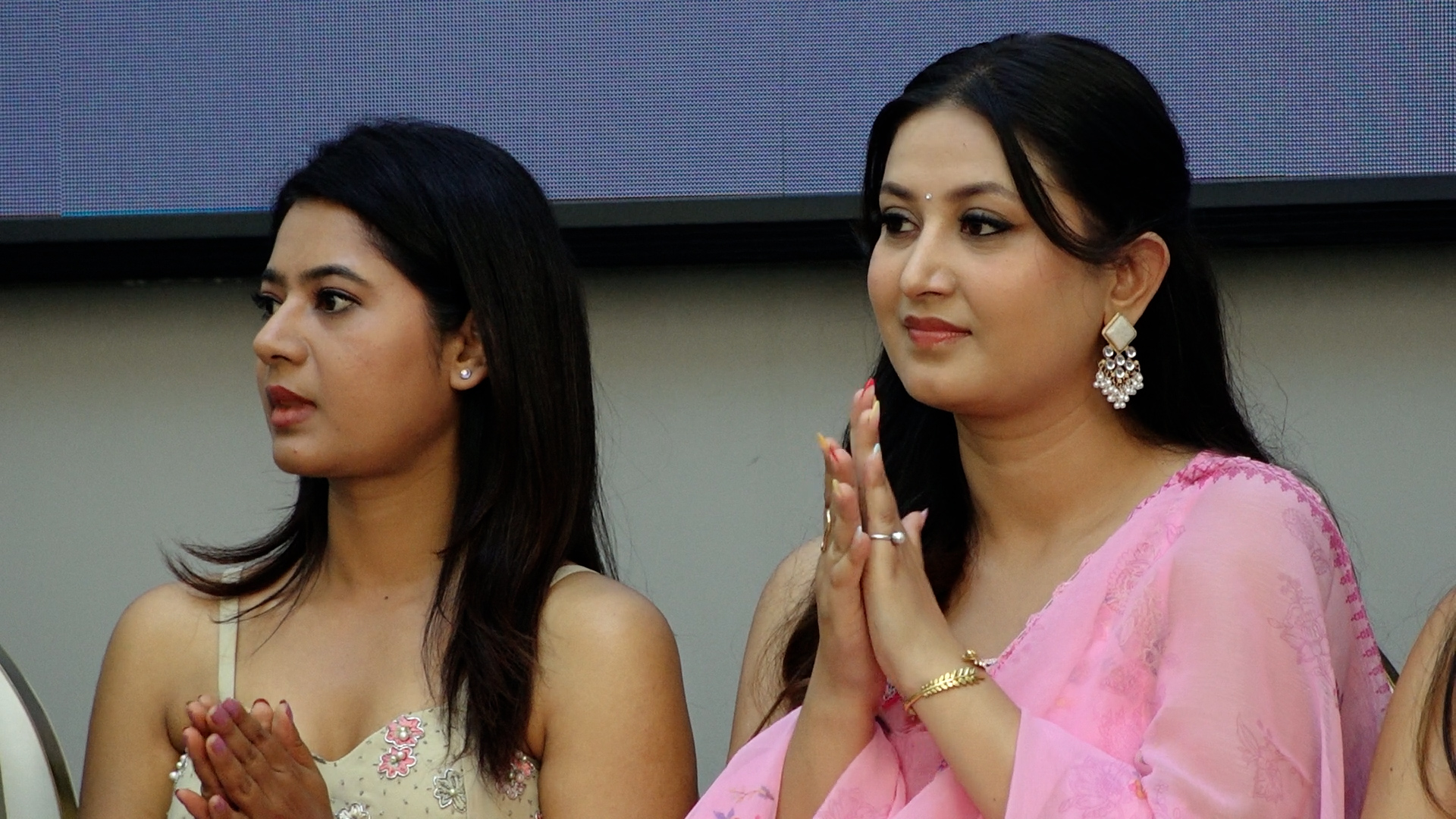 ‘मदनकृष्ण’ बायोपिक नेपाली चलचित्र उद्योगको अर्को माइलस्टोन बन्नेछ : दिनेश डिसी (भिडियो सहित)