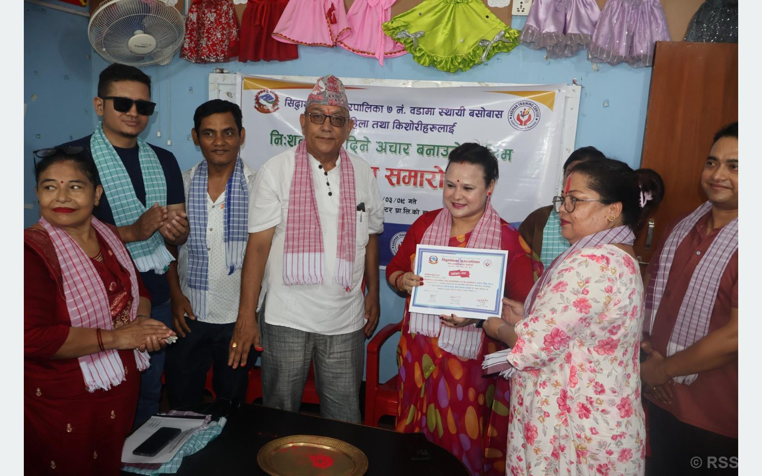 महिलालाई उद्यमशीलतासँग जोड्न अचार बनाउने तालिम