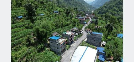 सडक पूर्वाधारलाई सुधार गर्दै मालिका गाउँपालिका