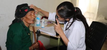 मोतीविन्दुको निःशुल्क शल्यक्रियाबाट ८५ जनाले पाए नयाँ दृष्टि