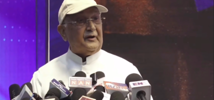 हामी लडेका छौँ, मरेका होइनौँ, फेरि उठेर प्रतिगमनलाई पराजित गर्छौँ :ओली