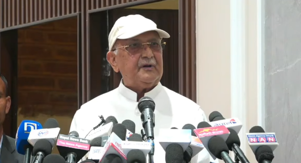 सरकारको हस्तक्षेपका कारण एन्फा अन्तर्राष्ट्रिय प्रतिबन्धमा परेको ओलीको आरोप (भिडियो सहित)