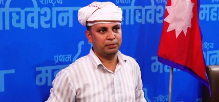 रास्वपा महाधिवेशनमा व्यवस्थापकीय चुनौती, बन्दसत्र एक दिन थपिन सक्ने प्रवक्ता झाको संकेत