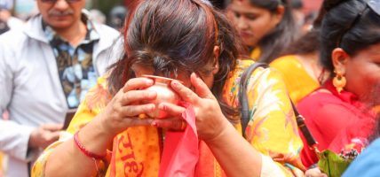 परमा एकादशीका अवसरमा बुढानीलकण्ठ मन्दिरमा श्रद्धालुको घुइँचो