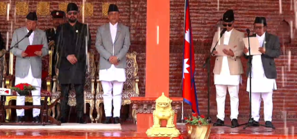गृहमन्त्री गुरुङ र विज्ञान, प्रविधिमन्त्री पुनले लिए सपथ (भिडियो सहित)