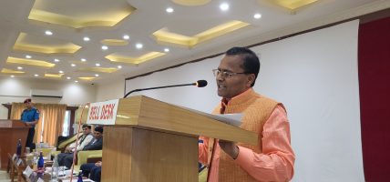 मधेश प्रदेशमा कार्यरत प्रहरीको सेवा सुविधाका लागि सरकार प्रतिवद्ध : गृहमन्त्री महतो