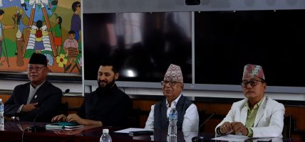 प्रतिपक्ष कमजोर भए पनि संवैधानिक सन्तुलन भत्किन नदिन सरकारलाई लिङ्देनको आग्रह