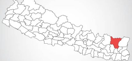 सङ्खुवासभामा पहिरोका कारण तीन परिवार विस्थापित