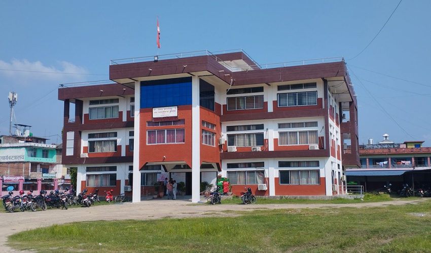 टीकापुर नगरपालिकाले राजस्व लक्ष्य एक महिना अगावै पूरा गर्‍यो