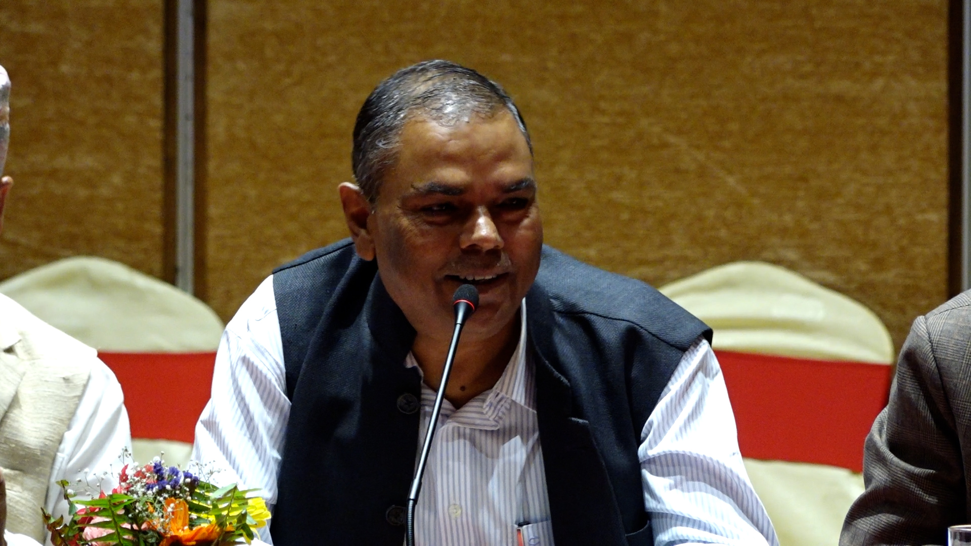 संघीयताप्रति प्रमुख दलहरु इमान्दार भएनन् : उपेन्द्र यादव (भिडियो सहित)
