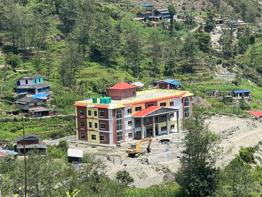 पूर्वाधार निर्माणमा धवलागिरिको फड्को