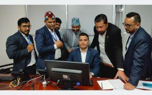 गुनासो व्यवस्थापनलाई थप प्रभावकारी बनाउन ऊर्जा र पर्यटन मन्त्रीद्वारा ‘हेलो सरकार’को अवलोकन