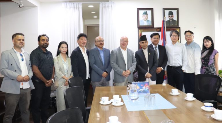 नेपाली चलचित्रको अन्तर्राष्ट्रिय प्रवर्द्धनमा सरकारले सहयोग गर्ने : सञ्चारमन्त्री