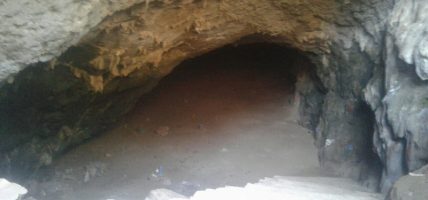 संरक्षणको पर्खाइमा ‘सात तले’ गुफा