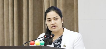भूमिहीन र सुकुमवासीलाई लालपुर्जा वितरण जारी रहन्छ : मन्त्री रावल